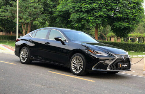 Lexus ES 300H Black